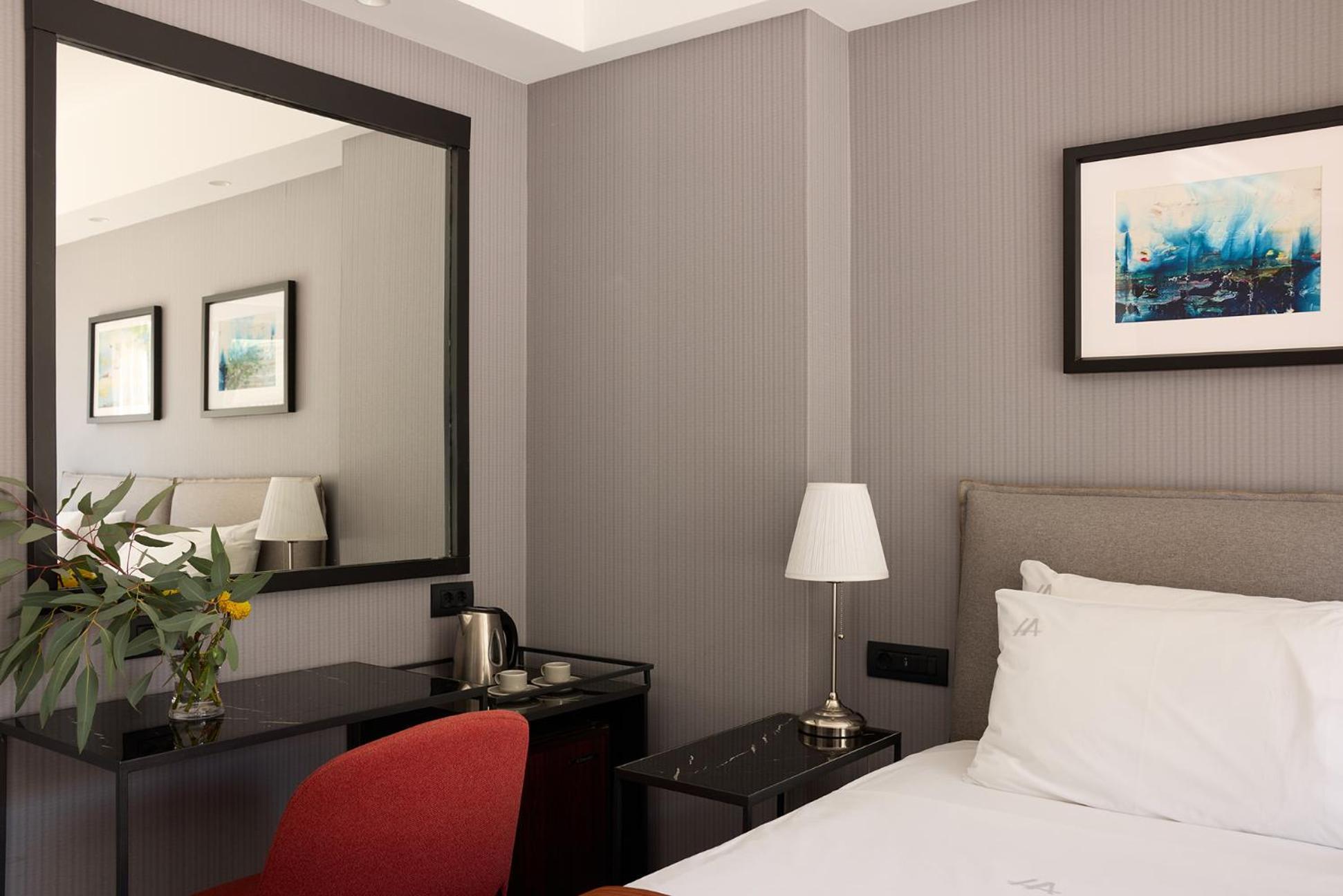 Astor Hotel